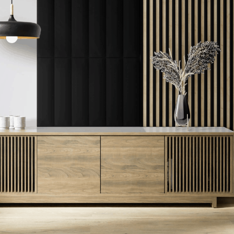 SIKO Akcentové stěny propojují design na nábytku a dodávají interiéru moderní prvek. Dřevěné lamely jsou trendy.