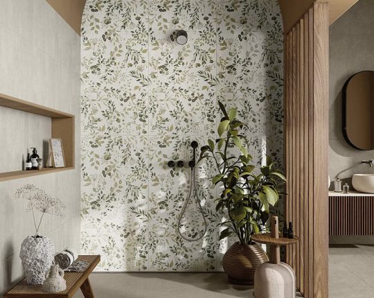 SIKO Keramická dlažba a obklady s tapetovými vzormi sa vynímajú na stenách v kúpeľniach, chodbách aj obývačkách.