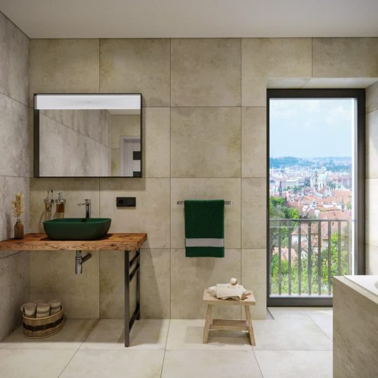 SIKO Koupelna, kamenný obklad, obezděná vana, dřevěná deska pod umyvadlo, barevné umyvadlo na desku, minimalistický styl.