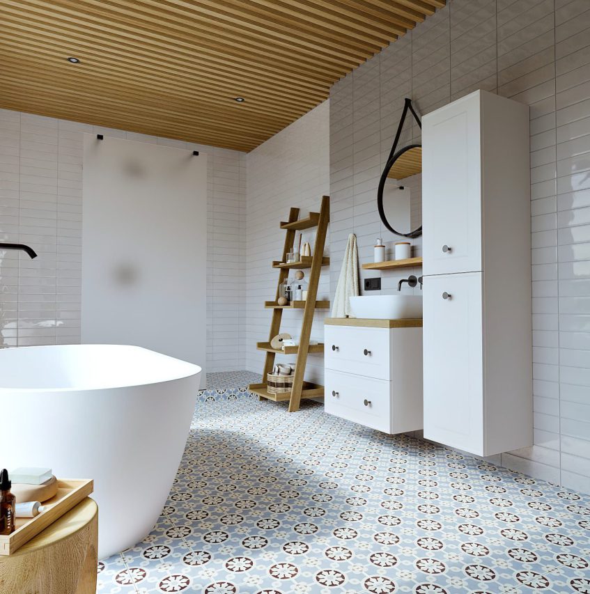 SIKO Velká koupelna ve skandi stylu, volně stojící vana, stojánková vysoká baterie, závěsné wc. Bílý nábytek s dřevěnými prvky, umyvadlo na desk